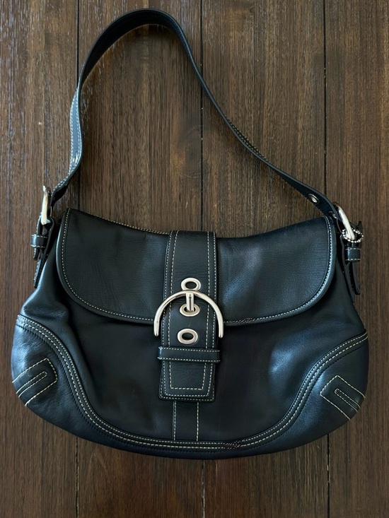 Coach Handbags - Y2K Vintage Coach Black Silver Buckle Soho Large Shoulder Purse Leather RARE